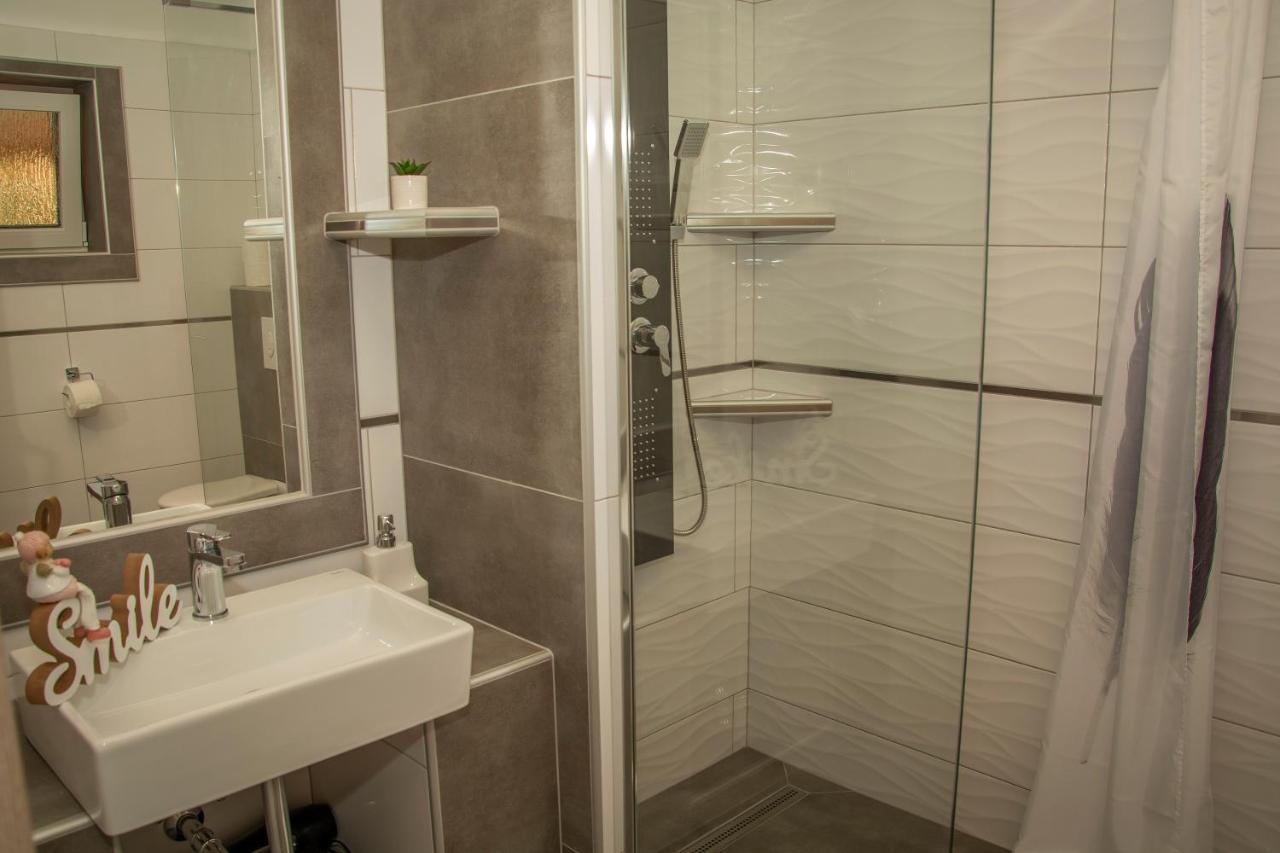 Apartament Oros House Apartmanhaz Orosháza